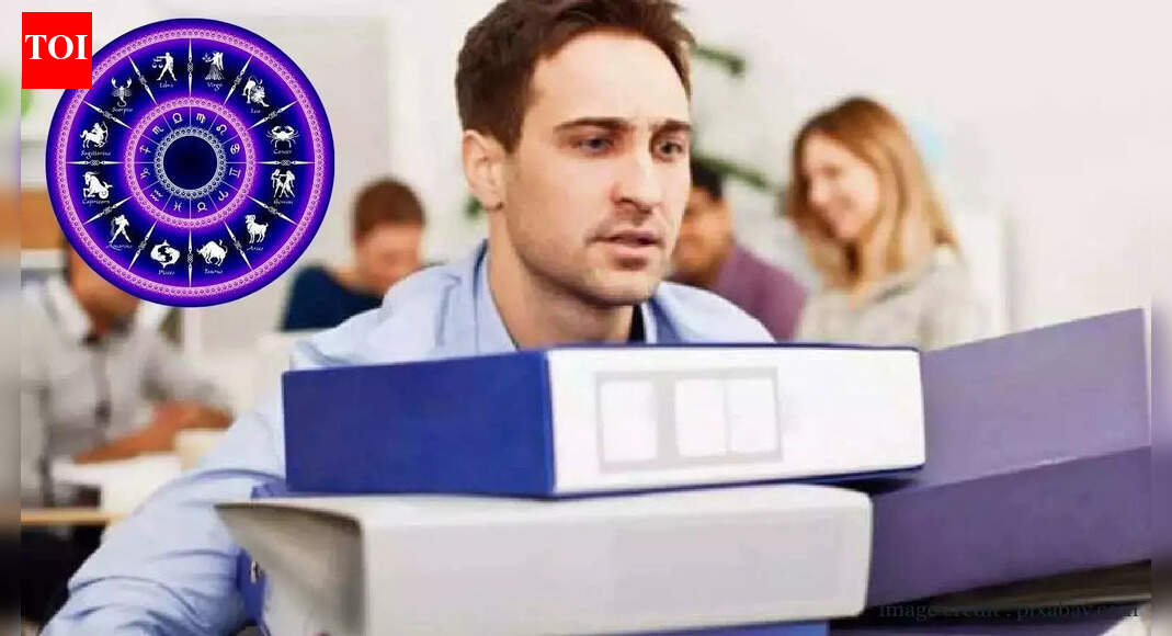 Daily Career Horoscope, December 5, 2025: Money blocks are being removed, these zodiac signs will feel the shift