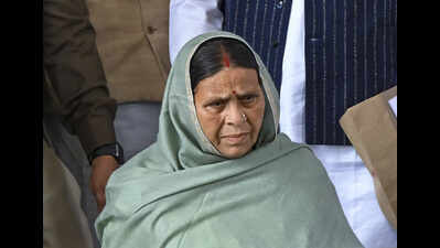 परिषद का शीतकालीन सत्र शुरू; राबड़ी बनीं विपक्ष की नेता