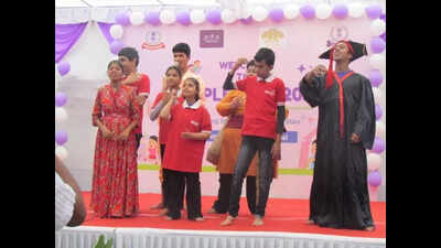 Young actors with autism pay tribute to gas-tragedy victims