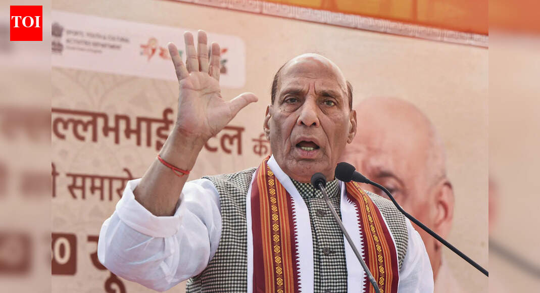 ‘Proof’ in hand, Rajnath stands by claim on Nehru’s Babri plan