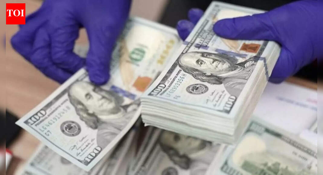 FPIs net sell nearly $1 billion stocks in 3 days this month