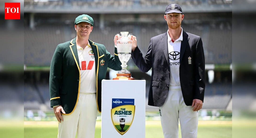 2nd Ashes Test Live: England opt to bat against Australia at Gabba