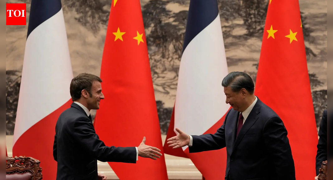 Macron discusses Ukraine, trade with Xi in China