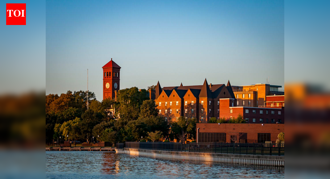 Alabama halts Black- and women-focused student magazines after federal anti-DEI guidance triggers immediate shutdown