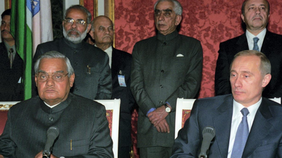 Moscow callback: When Modi first met Putin; photos from 2001 go viral ahead of Russian leader's India visit
