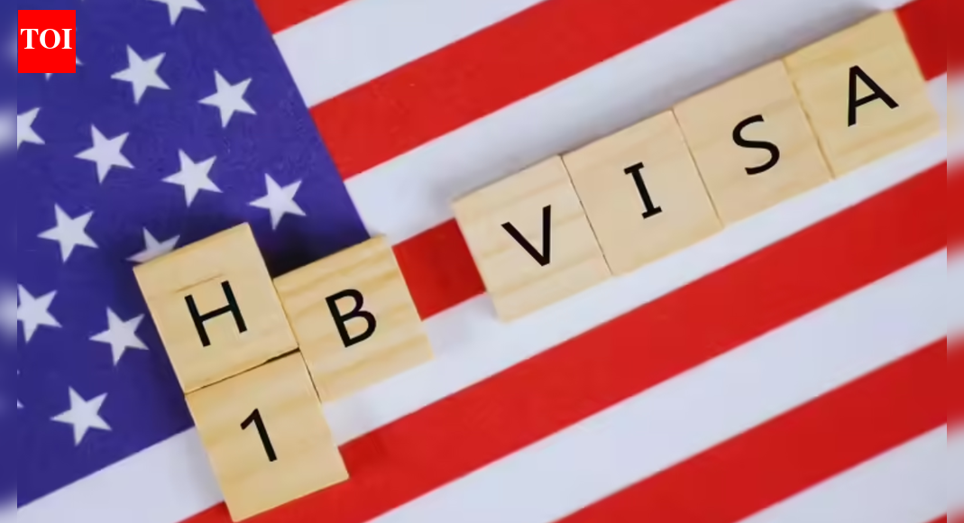 US to scan social media of all H-1B, H-4 visa applicants from December 15