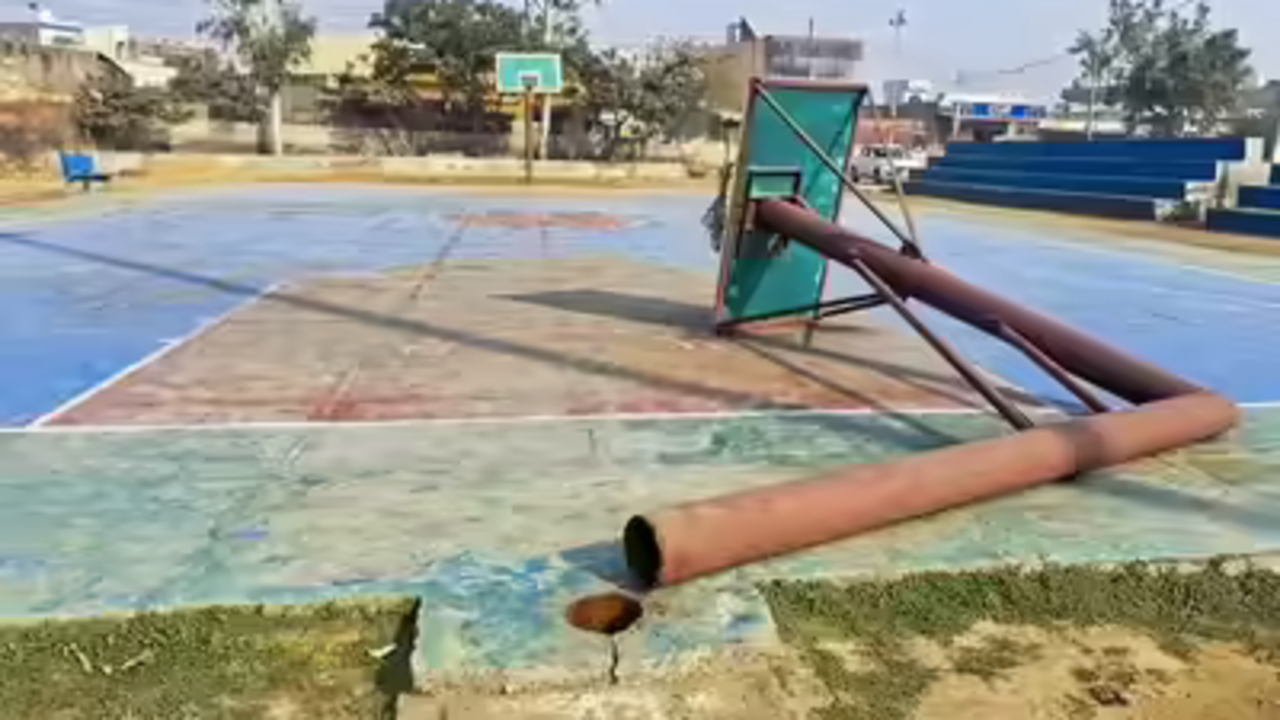 From ₹2.1 Crore Funds to Rusted Poles: What Went Wrong at Rohtak’s ...