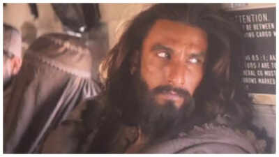 'Dhurandhar' early Twitter Reviews: Fans hail Ranveer Singh's 'MINDBLOWING' spy thriller; admit 2-hour first half was 'stretched'