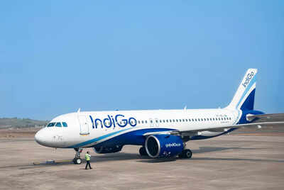 IndiGo cancellations: On-time performance crashes to 8.5%! Chaos unfolds at airports with over 400 flights cancelled