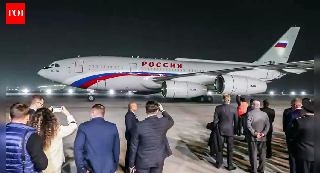 ‘Doomsday plane’: What is the ‘Flying Kremlin’? Putin’s jet was the most-tracked flight