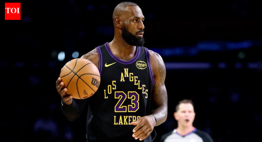 LeBron James gets nostalgic with clips from members of “Fab Five” visiting St. Vincent-St. Mary High School going viral