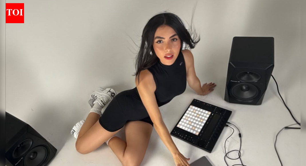 Did Andrea Botez lose her hearing? Popular Twitch streamer shares alarming medical update with fans