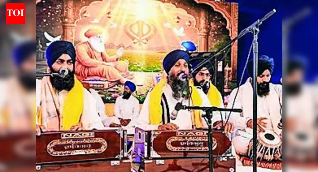 Prakash Parv: 2-minute halt for key trains at Patna Sahib station