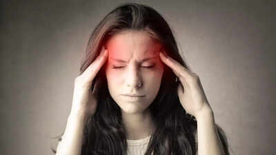 Tension Headache vs. Migraine: Causes, symptoms and other differences