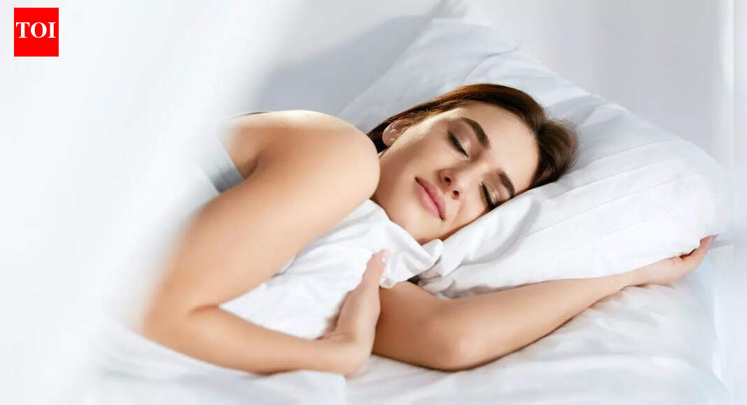 8 hours straight sleep vs. split sleep: Which works better for your body | – The Times of India