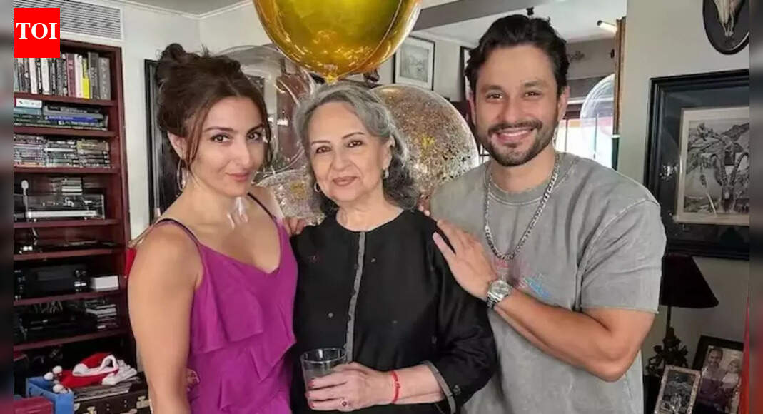 <div>Sharmila Tagore feared Kunal wouldn't marry Soha after living-in</div>