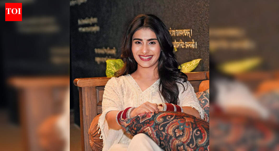 AI can learn to write but it can’t mimic the pulse of a poet’s lived experiences: Nayab Midha