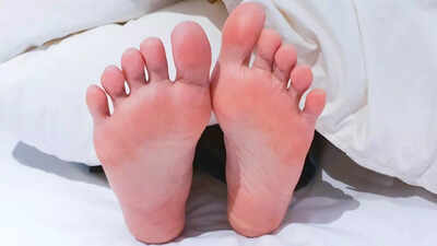 How to keep your feet warm during winter and stop cold toes from ruining your day