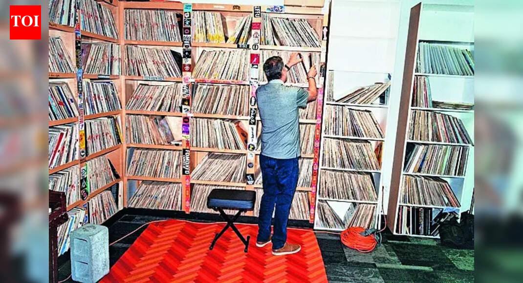 Oz varsity to start India ops next year