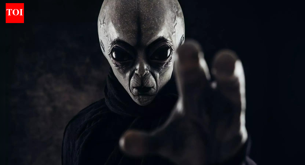 "Aliens need to be a lot smarter to reach out to us..." Ex-Nasa Astronaut Mike Massimino