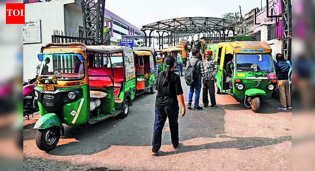 Auto, car parking barred on key Patna roads