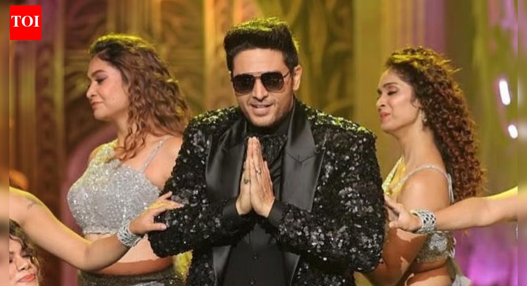 Bigg Boss 19 Winner: Gaurav Khanna lifts the grand trophy; takes home Rs 50 lakh cash prize and car