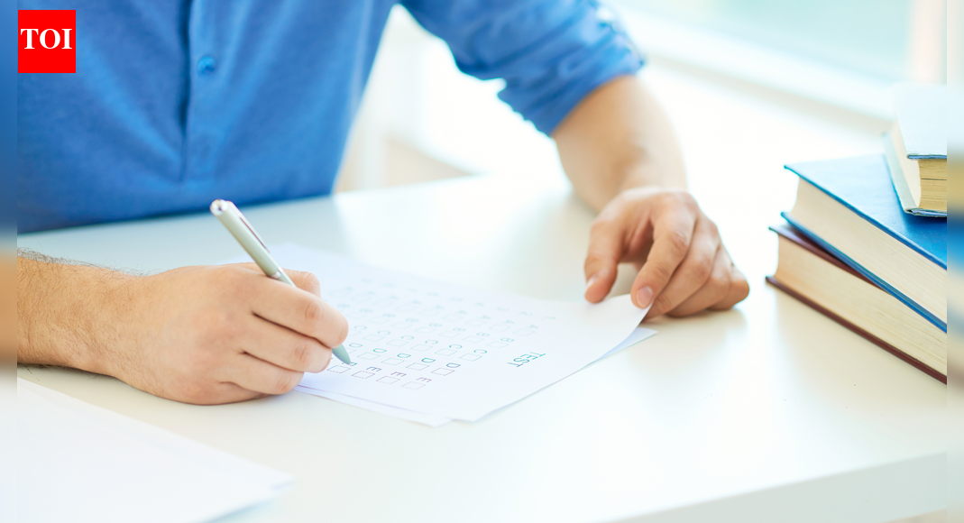 आईसीएआई सीए जनवरी 2026 एडमिट कार्ड जल्द ही जारी होने की उम्मीद है: फाउंडेशन, इंटर और फाइनल हॉल टिकट डाउनलोड करने के चरण देखें