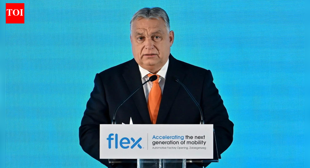 <div>Hungary's Orban woos voters with cash incentives and smears</div>