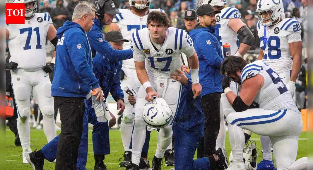 ‘It’s not looking good’: Daniel Jones’ torn Achilles throws Colts’ season into a free fall