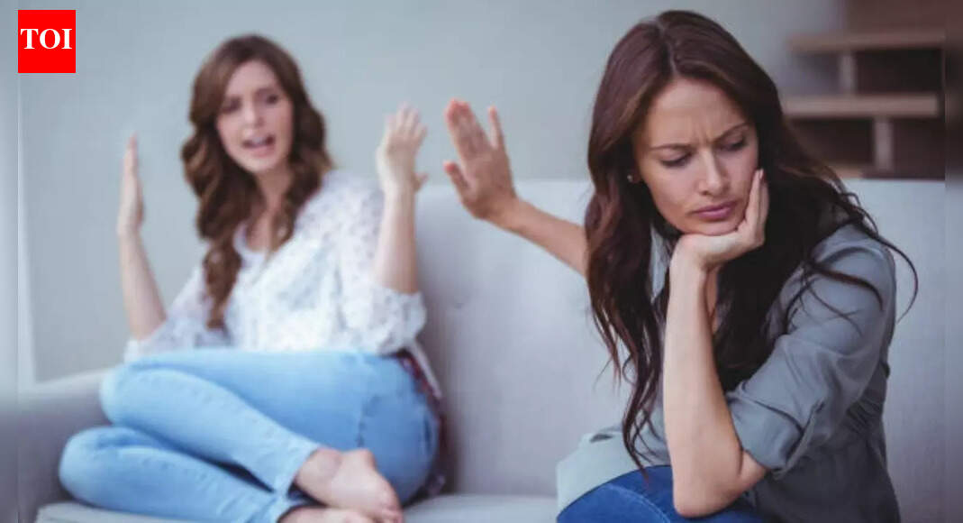 Toxic friendships: Red Flags teens often miss and how parents can guide without interfering