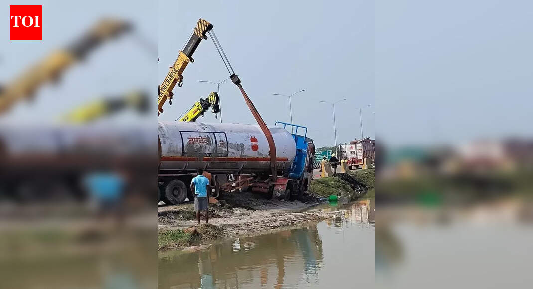 LPG tanker overturns on Outer Ring Road, traffic hit for 30 mins | Chennai News