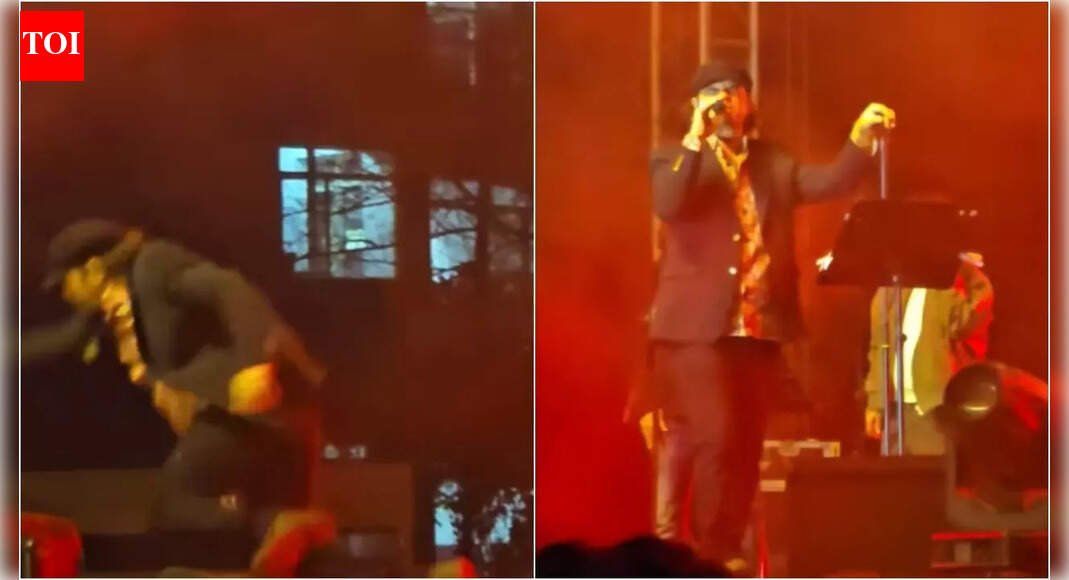 Singer Mohit Chauhan falls on stage mid-performance; internet reacts as the video goes viral, saying, 'hope he is well'