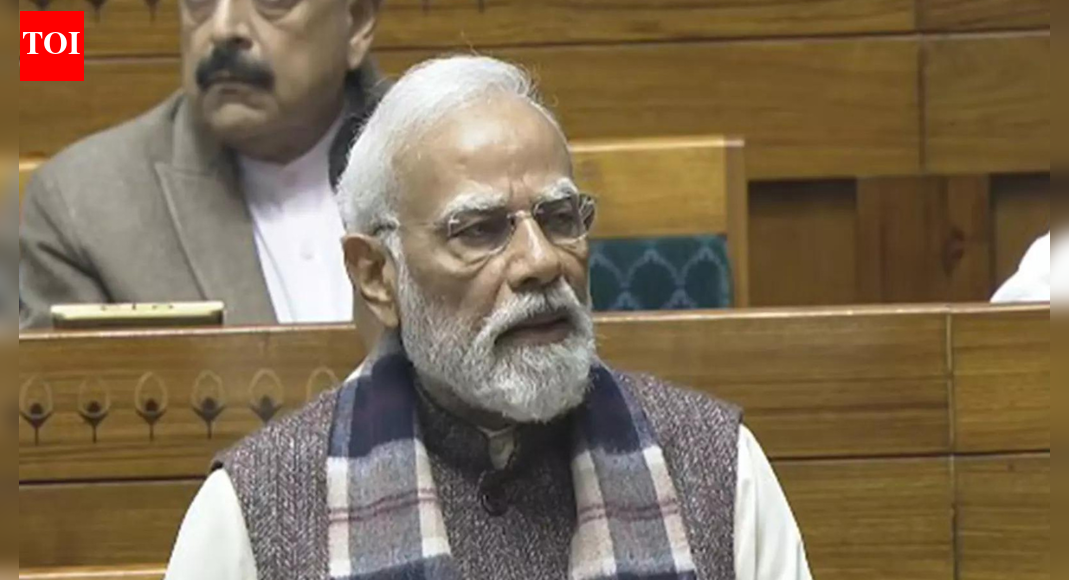 Congress betrayed national song under pressure from Jinnah: PM Modi
