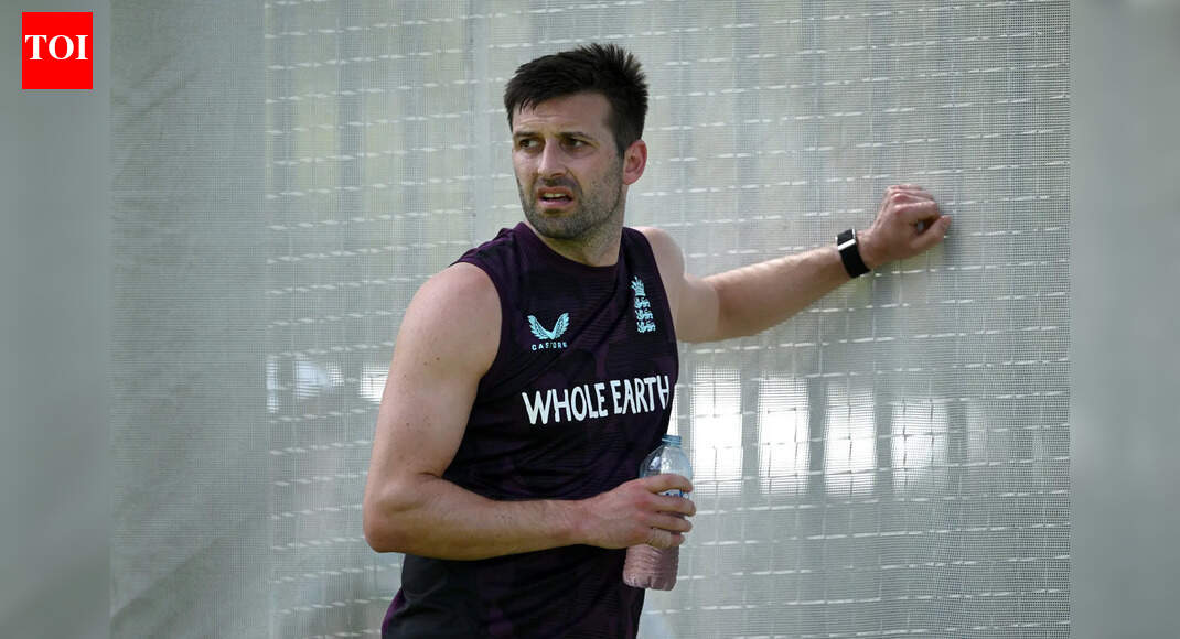 Ashes blow for England: Mark Wood ruled out as knee injury ends tour