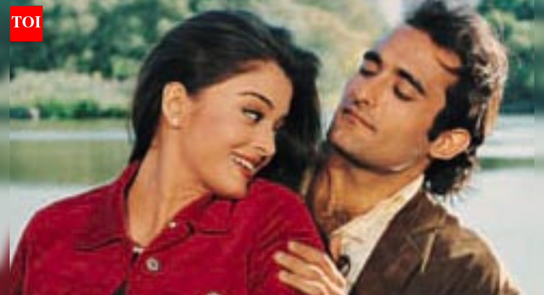 When Akshaye Khanna PREDICTED Aishwarya Rai’s career in films long before her global fame: ‘She is going to be a very fine actress, I can’t take my eyes off her’