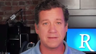 'हर एक H‑1B आर्थिक रूप से 10 अवैध अप्रवासियों के बराबर है': पोल्स्टर का कहना है कि भारतीयों के लिए अमेरिकियों की जगह लेना 'आसान' है