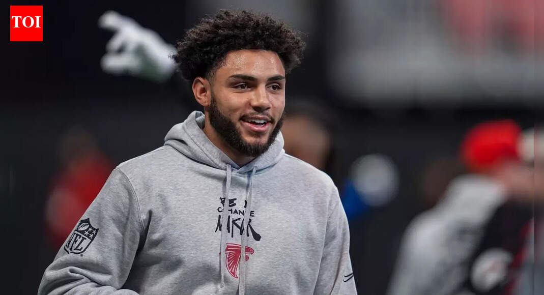 ‘Day-to-day’ or done for 2025? Where Drake London stands before Week 15 vs. Buccaneers