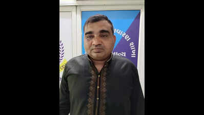 Rs 745-Crore ‘old notes’ promise lands man in jail