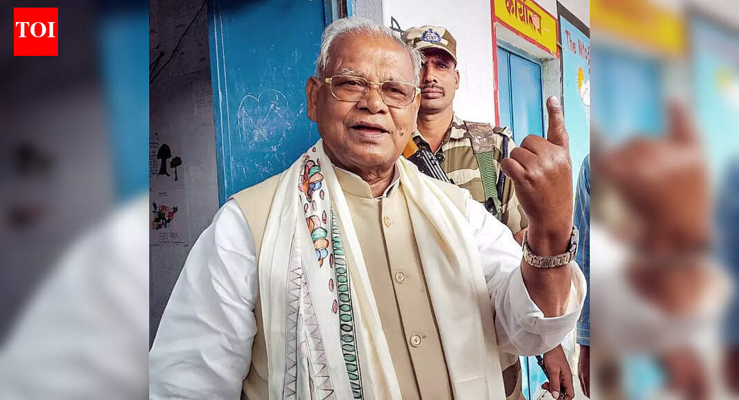 Manjhi alleges elite have easy access to liquor, while poor are targeted