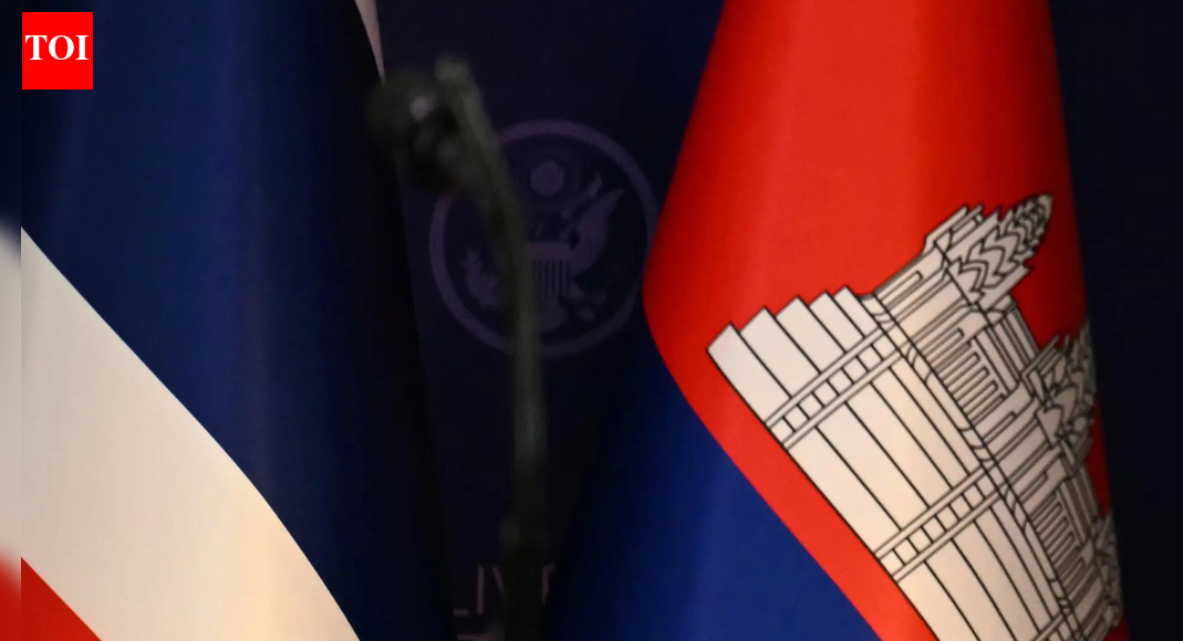 Thailand and Cambodia clash for second day