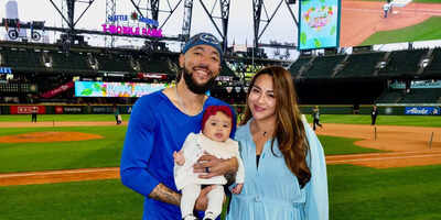 JP Crawford’s sister Eliza drops warm Hawaii family moments as their first vacation becomes the offseason buzz fans didn’t see coming