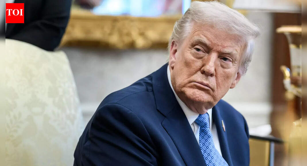 ट्रम्प प्रशासन ने बिडेन की SAVE योजना को रद्द करने का कदम उठाया है, जिससे लाखों लोगों को नई पुनर्भुगतान व्यवस्था के लिए मजबूर होना पड़ेगा