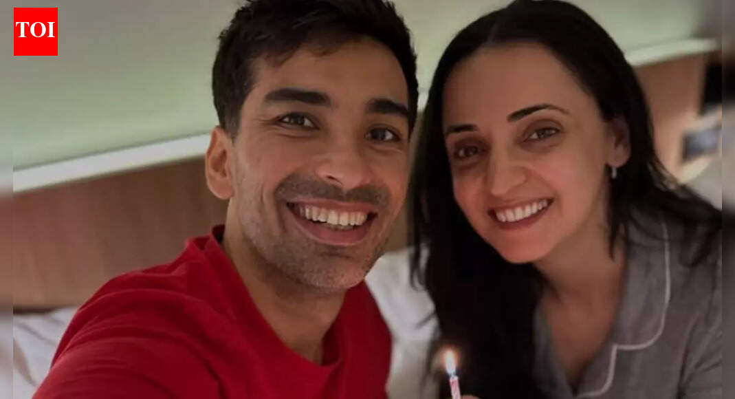 Actor Mohit Sehgal celebrates his 40th birthday with wife Sanaya Irani; shares glimpses from their intimate party of two