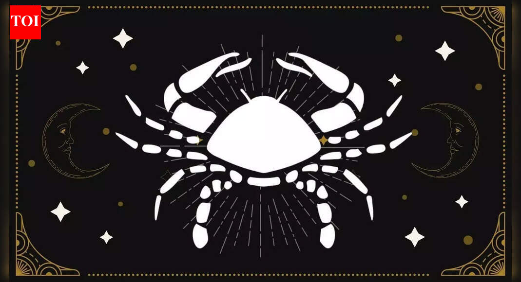 Cancer Women Horoscope Today (December 18, 2025): Stop asking for permission, start living