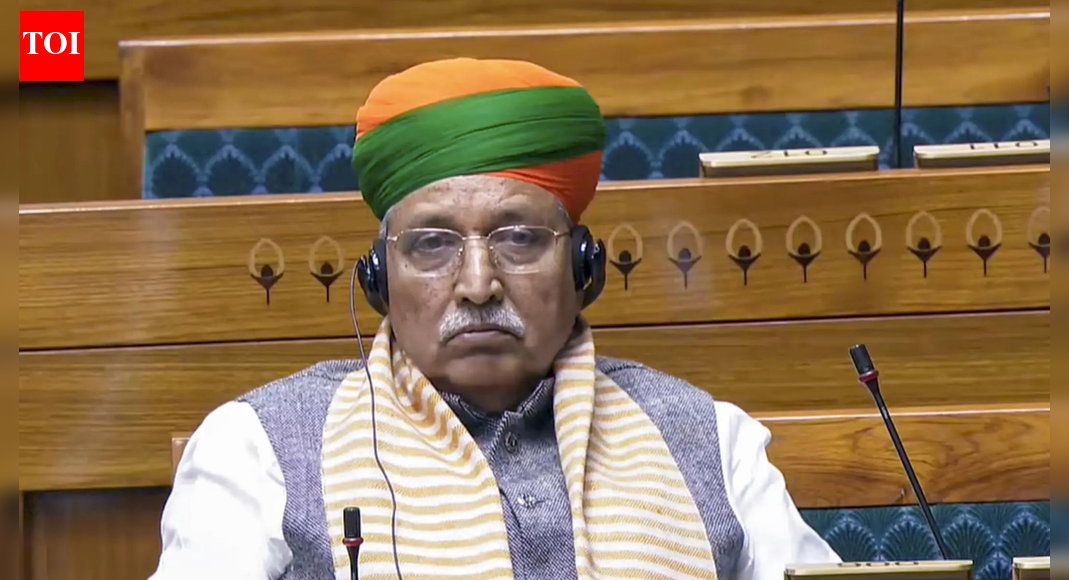 Speedy justice? Tribunals have 5L pending cases