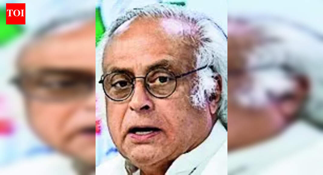 BJP distorting history, says Jairam Ramesh