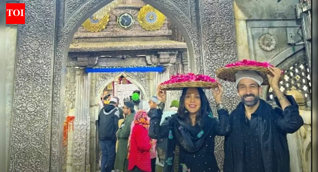 Nakuul Mehta and wife Jankee Parekh seek blessings at the Ajmer Sharif Dargah - Pics