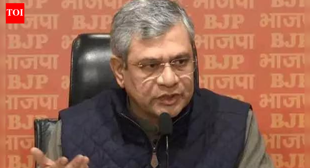 Union Minister Ashwini Vaishnaw outlines shift from service-based IT industry to product based tech industry