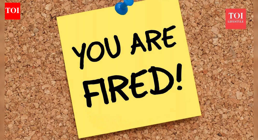 Early arrival backfires: Woman fired for arriving 40 minutes early, court sides with company