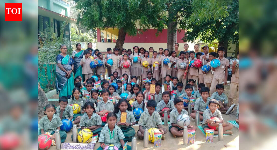 Erode: Anti-corruption day awareness painting competition held at govt school